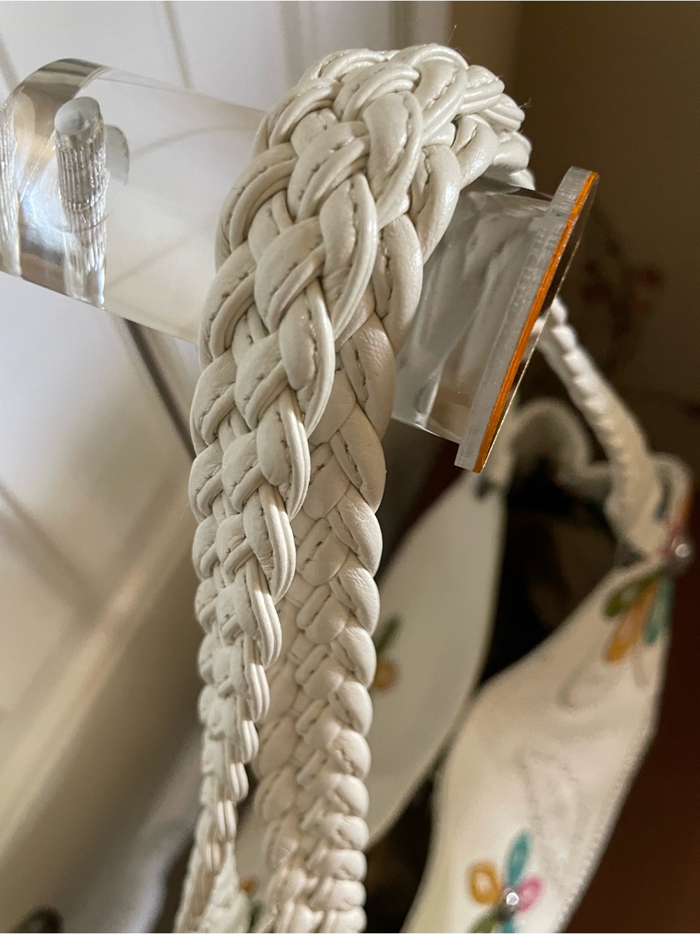 Brighton pebbled leather floral braided bag w leather appliqué’s/host pick - Picture 15 of 16